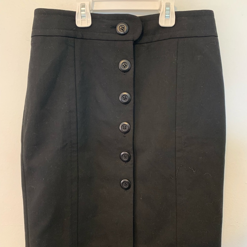 Loft button front knee length skirt